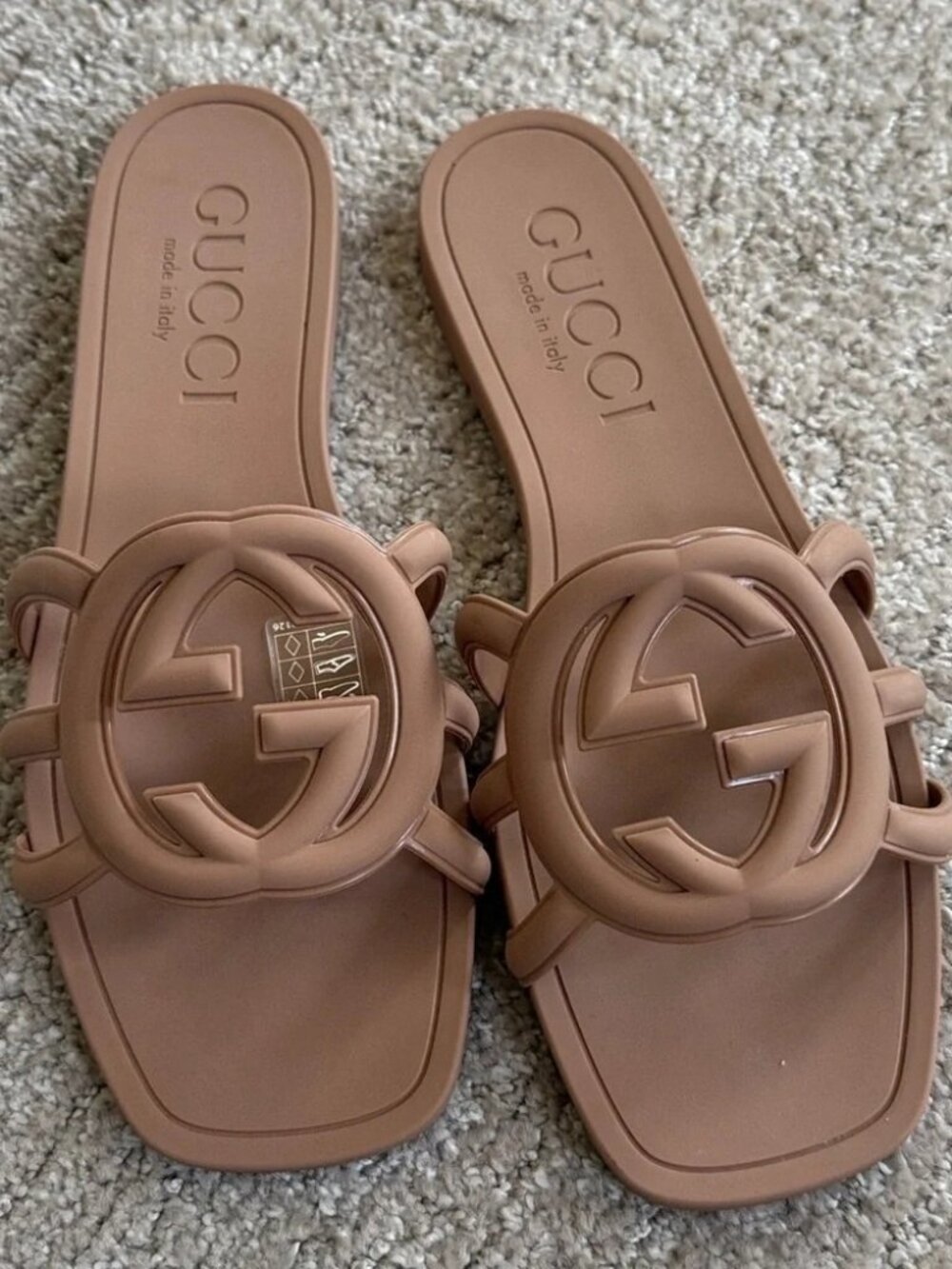 Gucci Interlocking G Rubber Slides - Light Beige